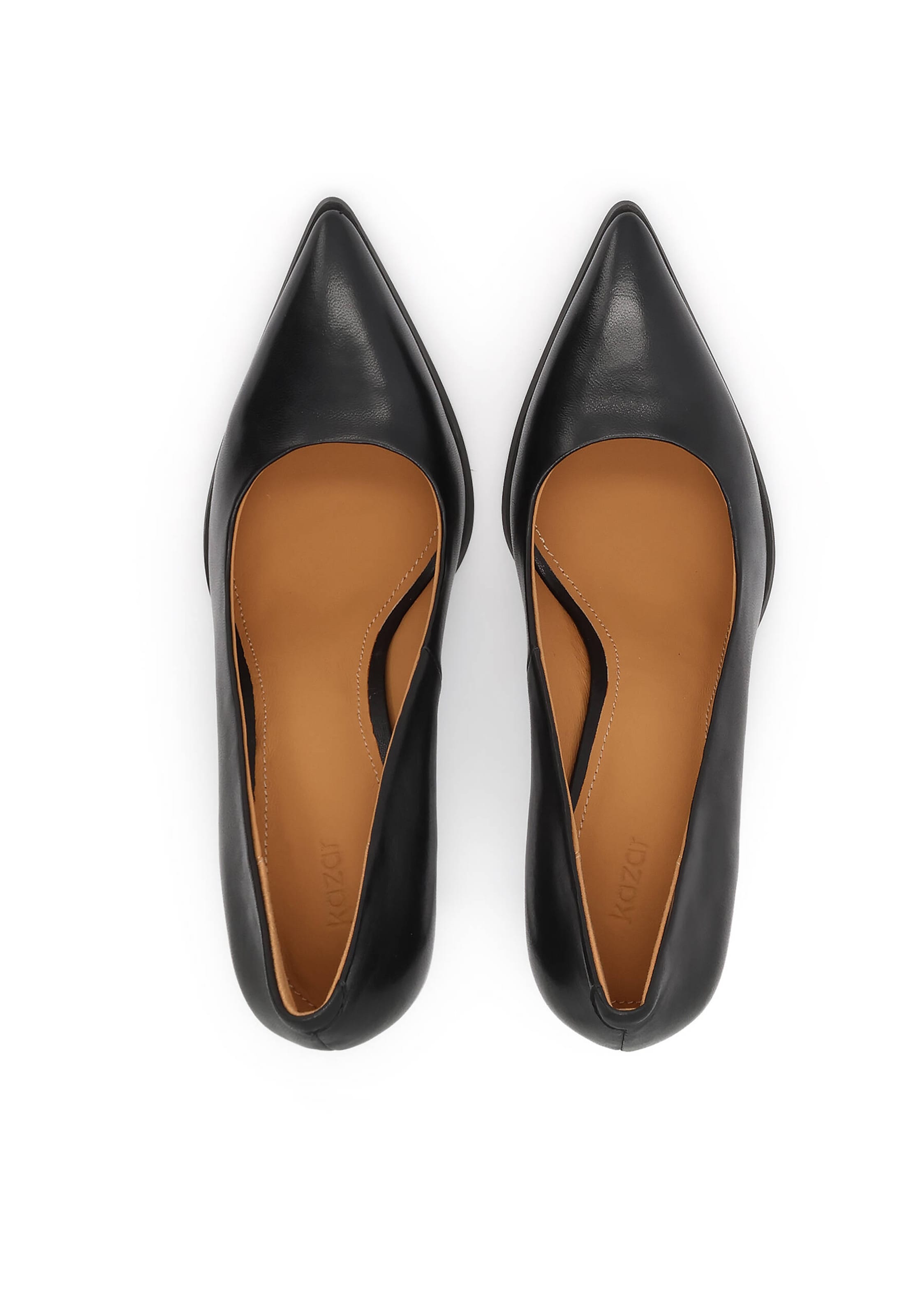 Kazar Pumps in Black
