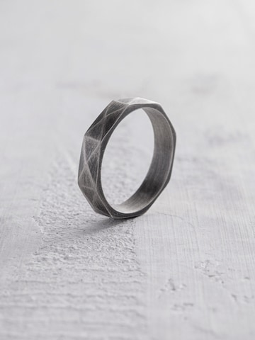 REYTEL Ring 'HÖRN' in Silber: Vorderseite