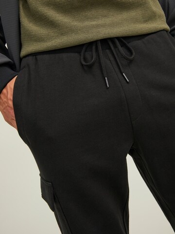 Effilé Pantalon cargo 'GORDON SHARK' JACK & JONES en noir