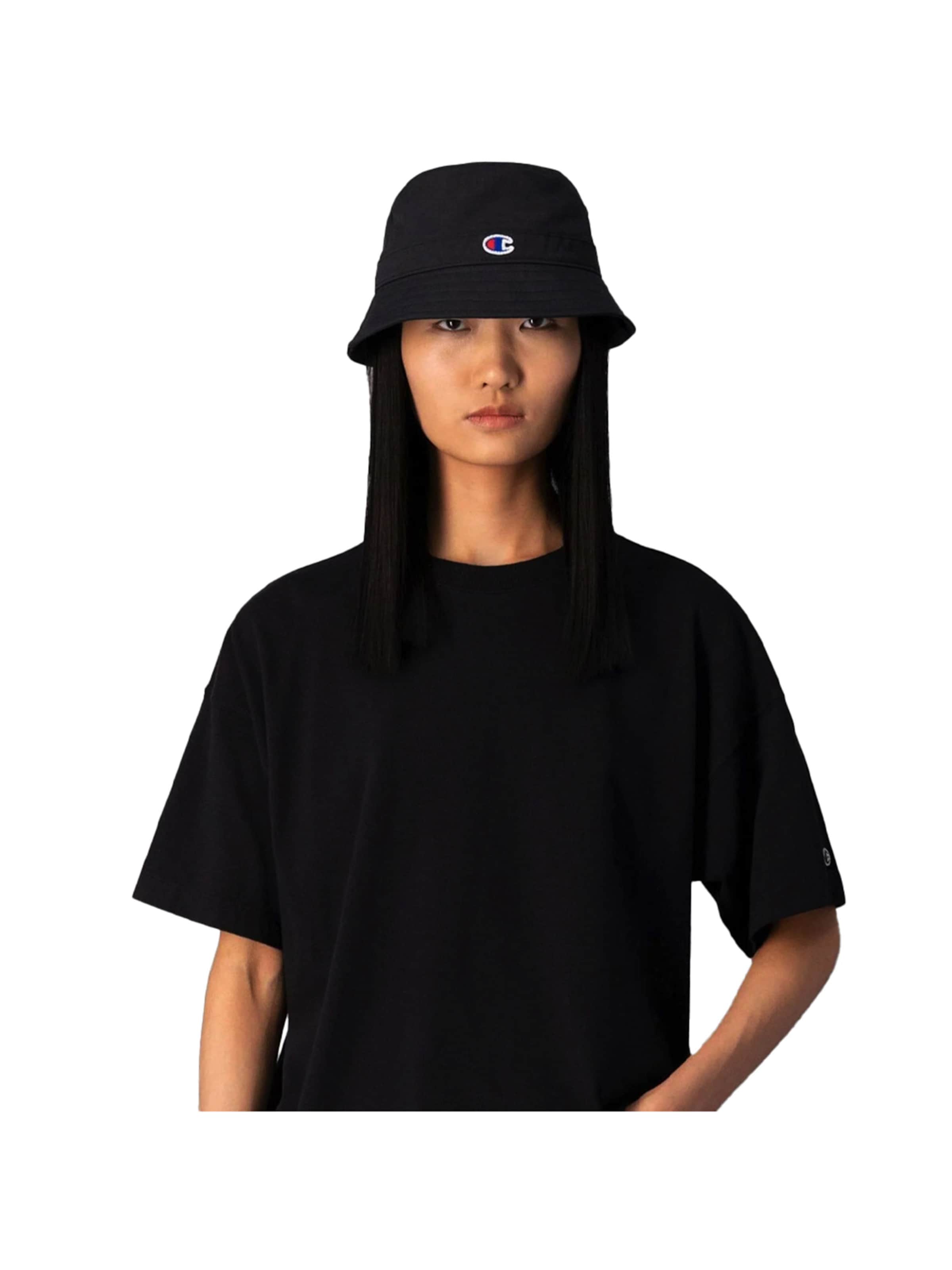 Champion Shirt in Black: front