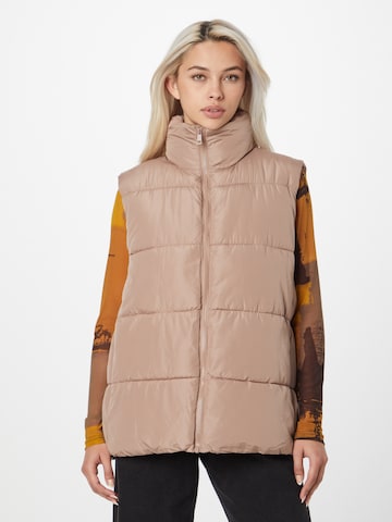 Gilet 'Louisa' di ABOUT YOU in marrone: frontale