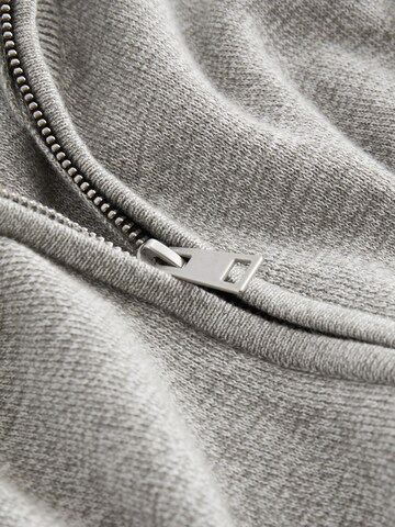 Next Strickjacke in Grau