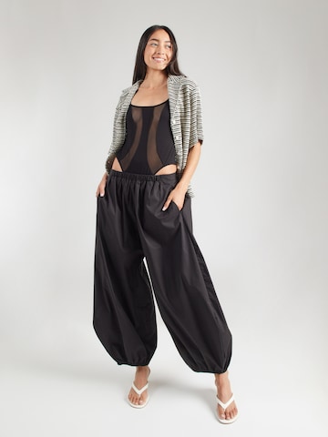 ABOUT YOU Shirtbody 'Ella' in Schwarz