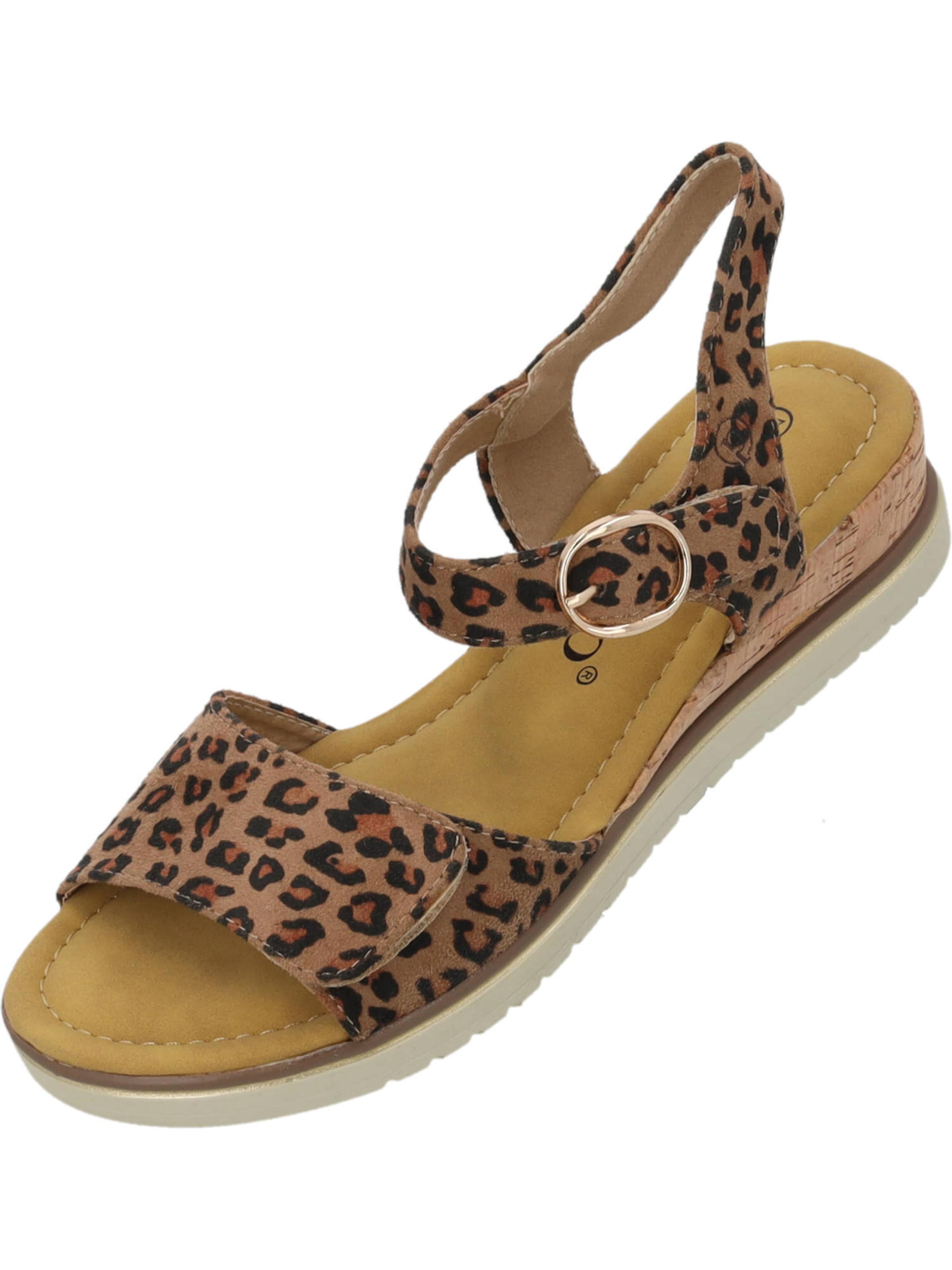 Palado Sandal 'Petlana' in Brown: front