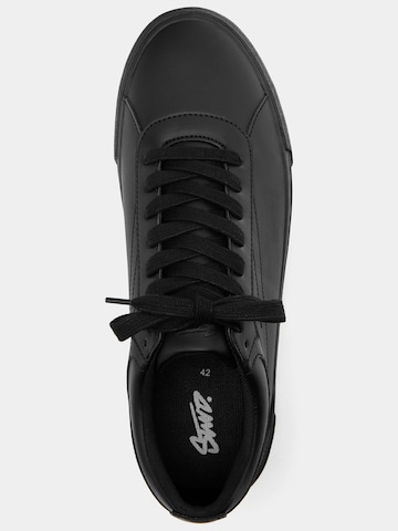 Pull&Bear Sneakers laag in Zwart