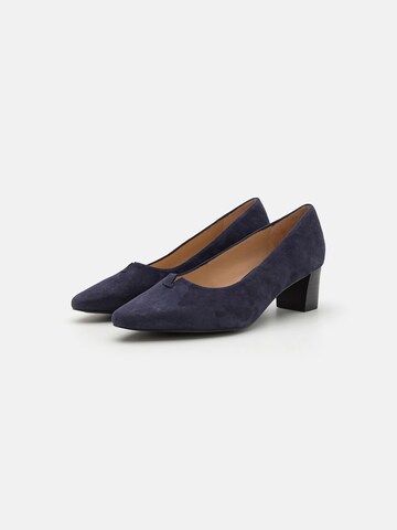 PETER KAISER Pumps in Blue