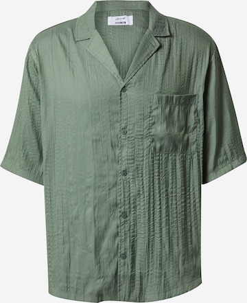 Sinned x ABOUT YOU - Ajuste confortable Camisa 'Ricardo' en verde: frente