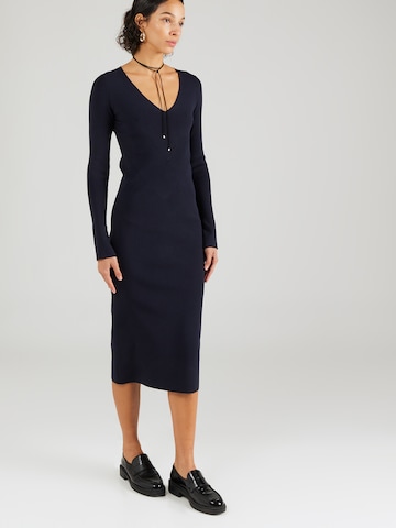 BOSS Black Sukienka z dzianiny 'Florency' w kolorze niebieski