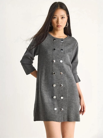 Abito in maglia di Bianco Lucci in grigio: frontale