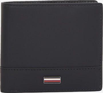 TOMMY HILFIGER Wallet in Black: front