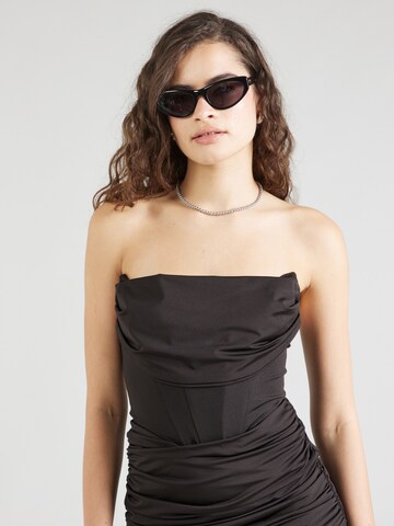 Robe de cocktail Trendyol en noir