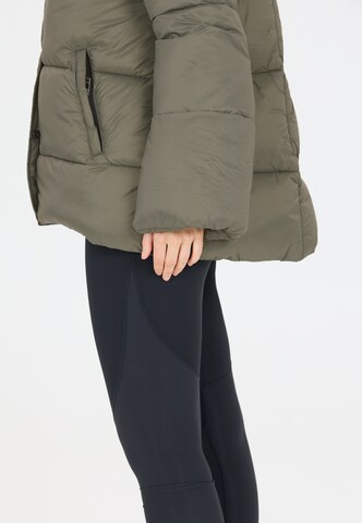 Athlecia Steppjacke in Grau