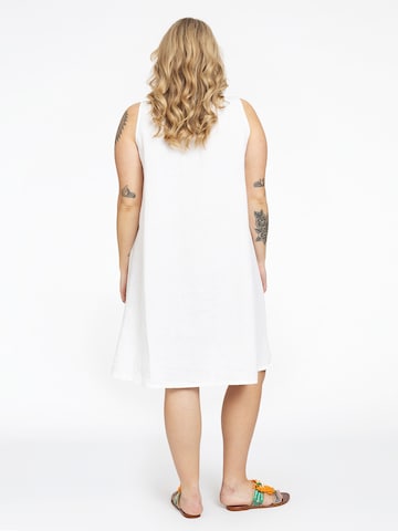 Yoek Kleid in Weiß