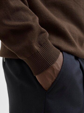 JACK & JONES Pullover i brun