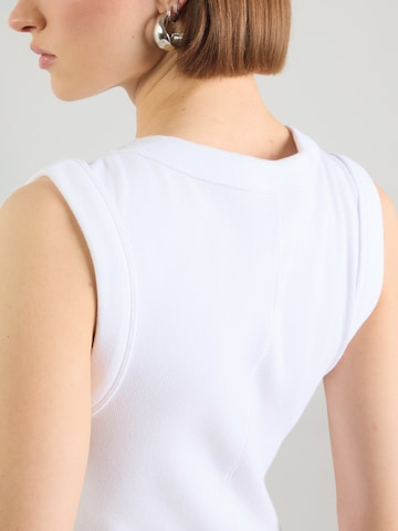 Peppercorn - Top 'Phoebe' en blanco