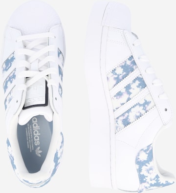 Baskets basses 'Superstar Bold' ADIDAS ORIGINALS en blanc