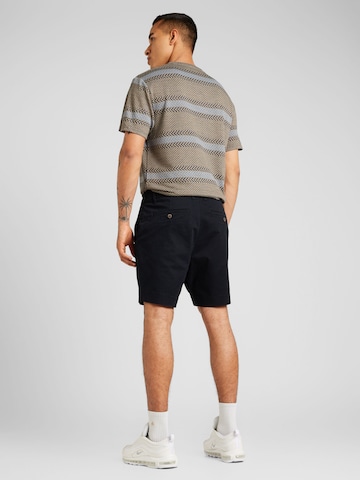 ESPRIT Slimfit Shorts in Schwarz