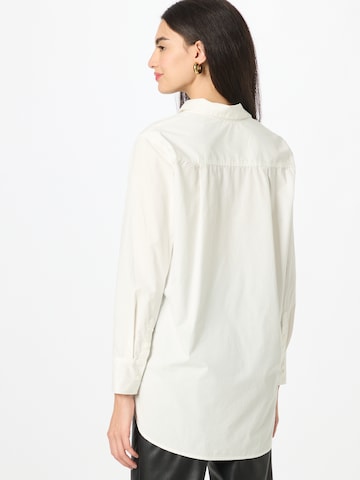 s.Oliver Blouse in White