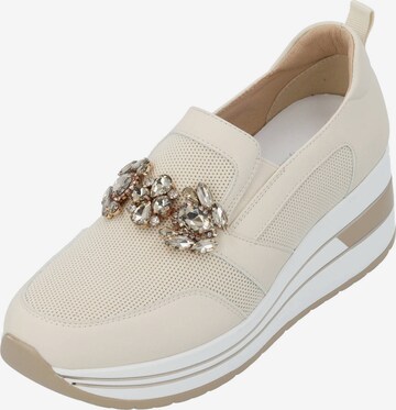 Chaussure basse 'Everis' Palado by Sila Sahin en beige : devant