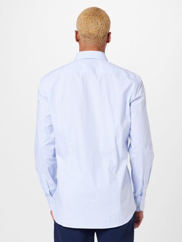 mėlyna BOSS Priglundantis modelis Dalykinio stiliaus marškiniai 'HANK'