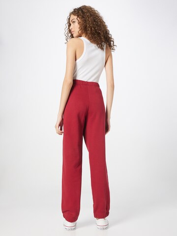 Regular Pantaloni de la Chiara Ferragni pe roșu