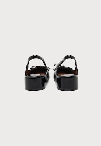STEVE MADDEN Балетки с ремешком 'Loved' в Черный
