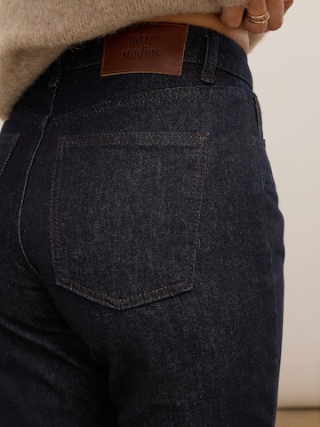 noar studios Boot cut Jeans 'CROPPED DENIM' in Blue