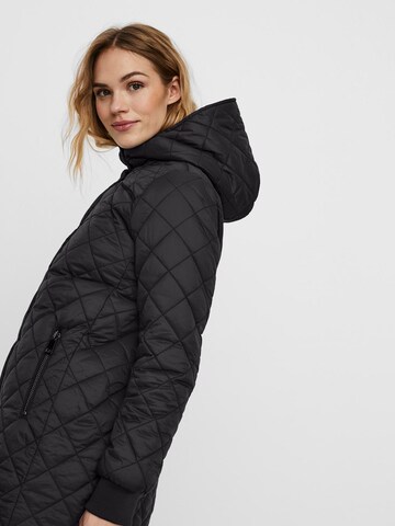 VERO MODA Overgangsfrakke 'VMHAYLE' i sort