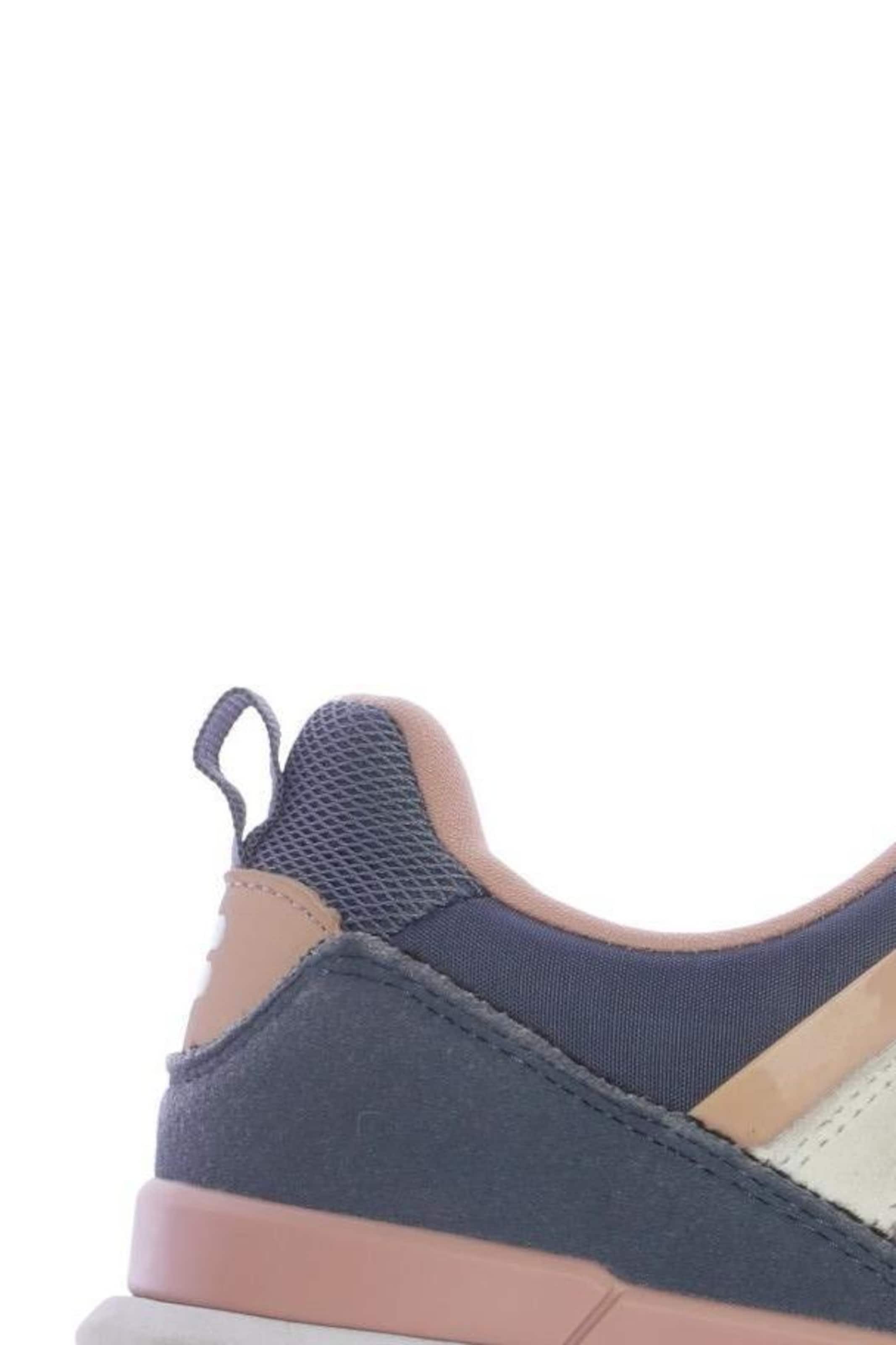 FILA Sneakers & Trainers in 40 in Blue