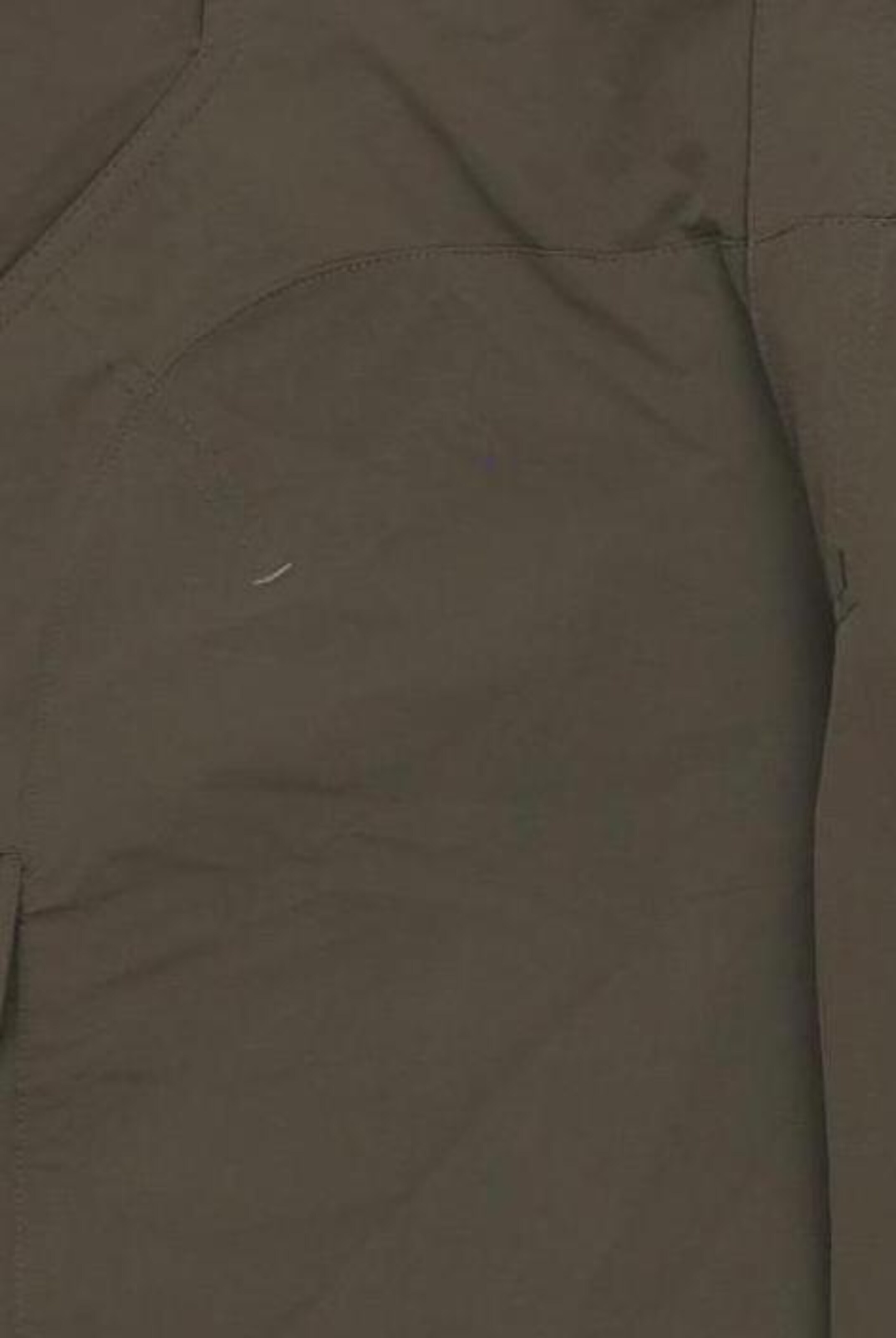 JACK WOLFSKIN Shorts in 35 in Green