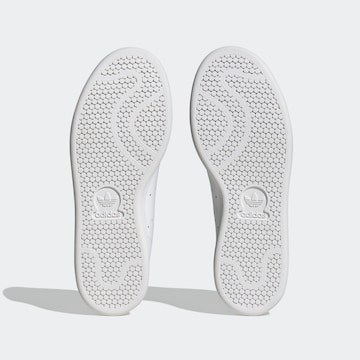 Baskets basses 'Stan Smith' ADIDAS ORIGINALS en blanc