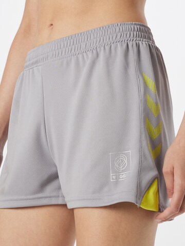 Hummel Regular Sportshorts 'Action' in Grau