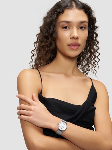 Montre à affichage analogique 'Pure Elegance' Liebeskind Berlin en argent : devant