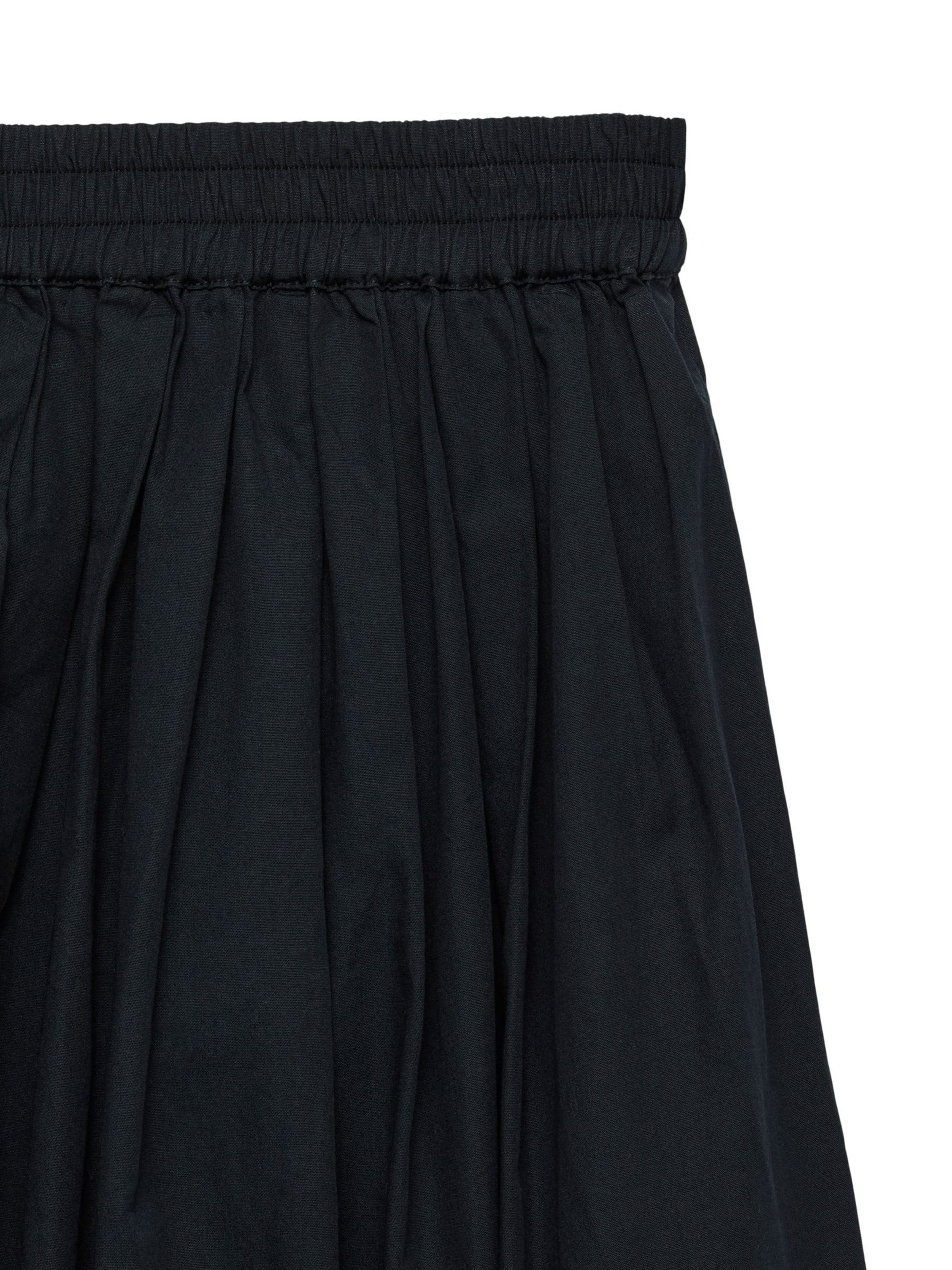 Effilé Pantalon 'Canella' VERO MODA en noir