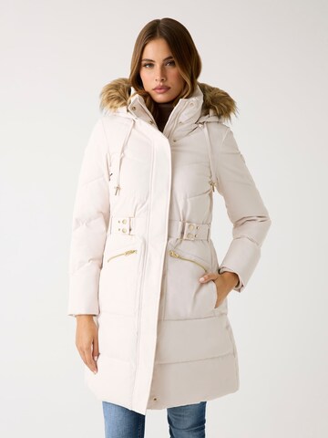GUESS Winter Jacket in Beige: front