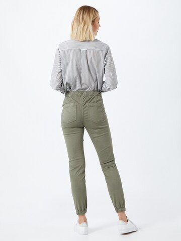 Skinny Pantaloni di American Eagle in verde