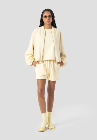 Elias Rumelis Loosefit Broek 'Remia' in Geel: voorkant