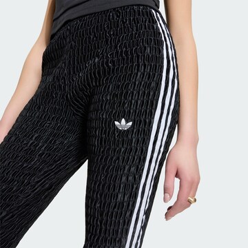 Coupe slim Leggings ADIDAS ORIGINALS en noir