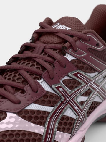 ASICS SportStyle Низкие кроссовки 'Gel-Cumulus 16' в Красный