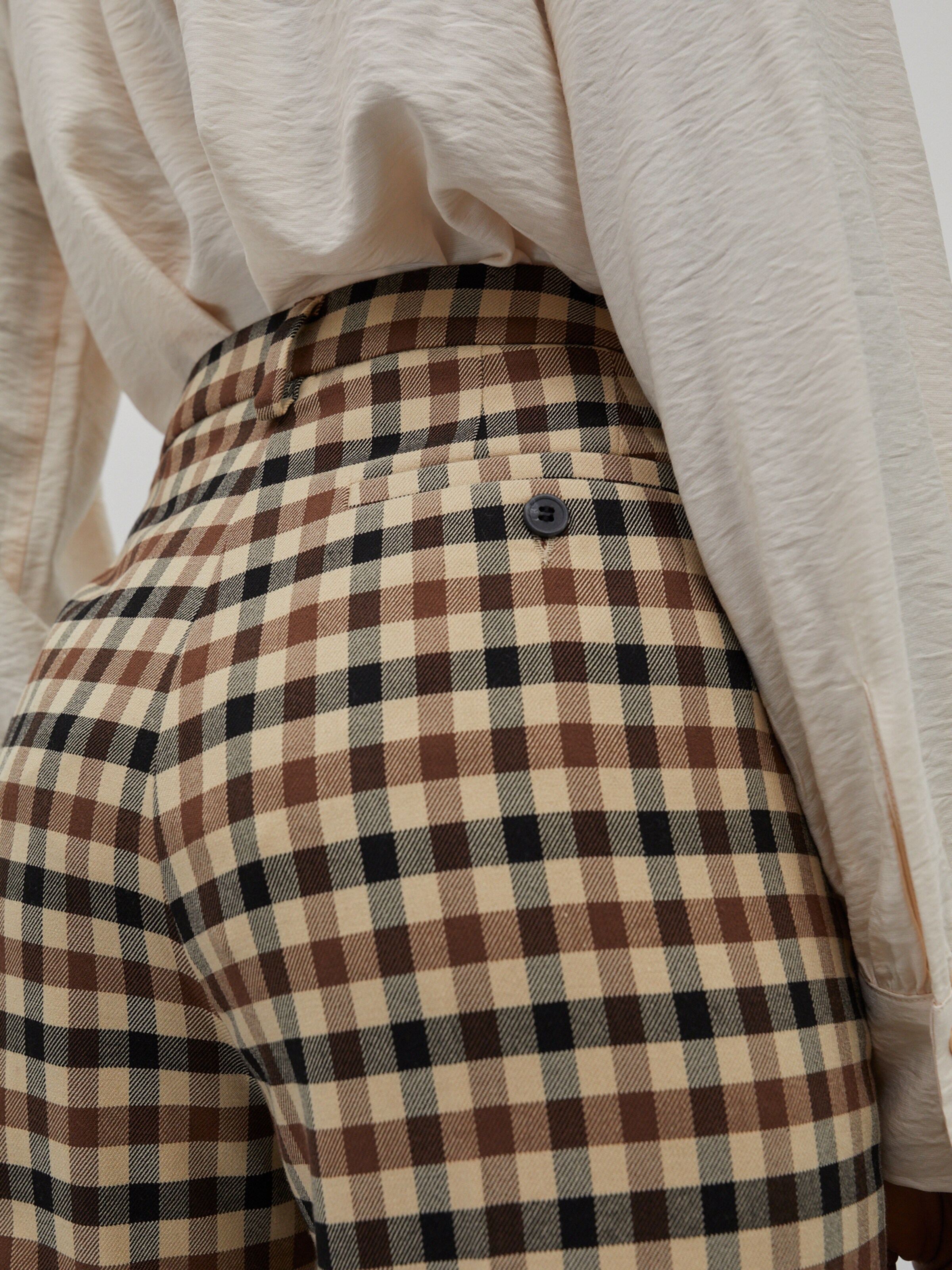 KF7TC Abbigliamento EDITED Pantaloni Lilyana in Colori Misti 