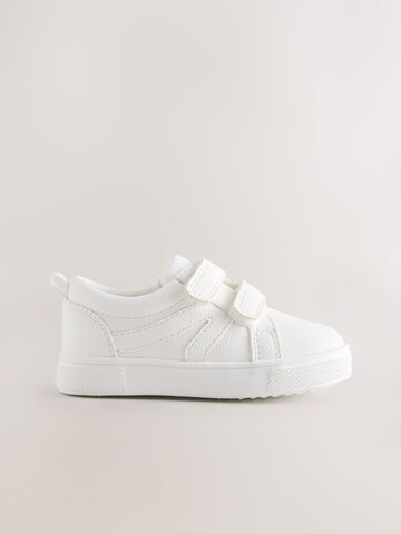 Sneaker di Next in bianco
