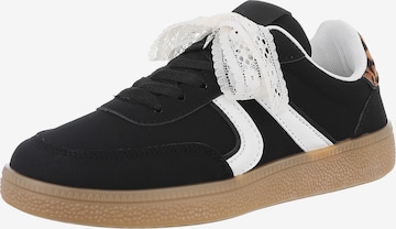 Ital-Design Sneakers in Black: front