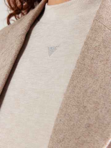 T-shirt 'TINA' GUESS en gris