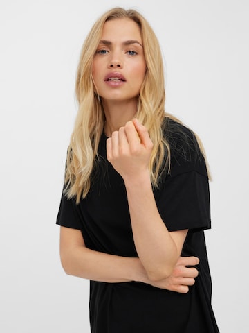 VERO MODA - Vestido talla grande 'Pia' en negro