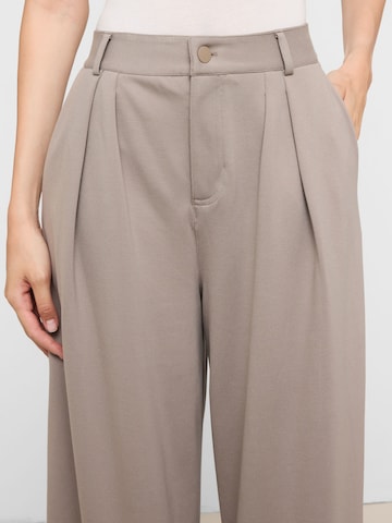 CALZEDONIA Wide leg Pants in Beige
