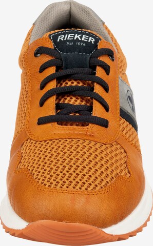 Sneaker bassa di Rieker in arancione