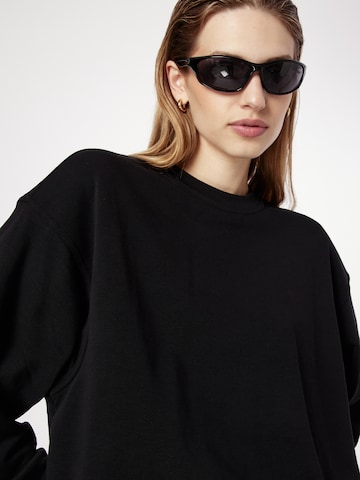 Bluză de molton de la WEEKDAY pe negru