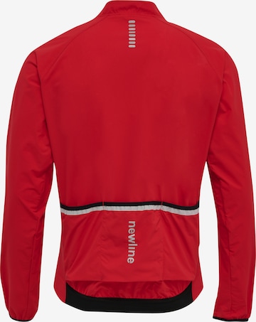 Veste de sport Newline en rouge