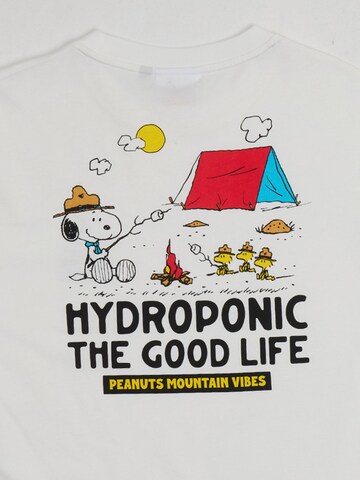 hydroponic - Camiseta 'Hydroponic x Peanuts Regular-Fit Short-Sleeve Campfire T-Shirt' en blanco