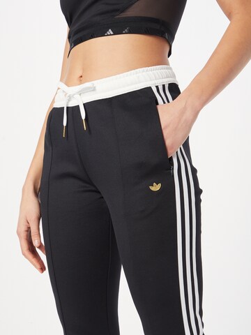 ADIDAS ORIGINALS Slimfit Hose 'Sst' in Schwarz